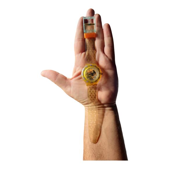 Swatch Scuba 200 Watch 'Jelly Bubbles' Yellow! SDK104G. In box with paperwork - Picture 7 of 7